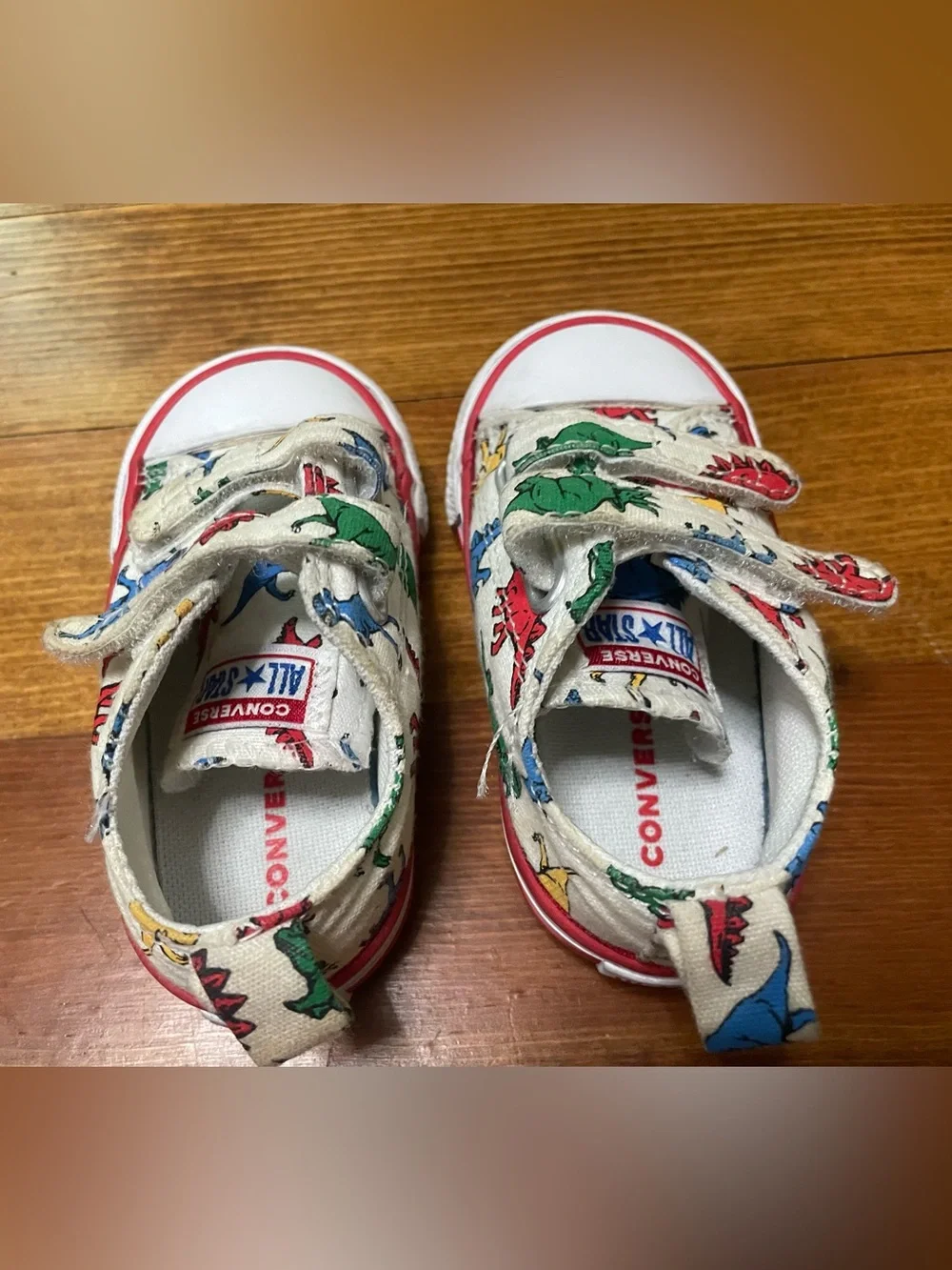 Converse Infant Canvas Velcro Sneakers Multicolor Dinosaur Print Size 4